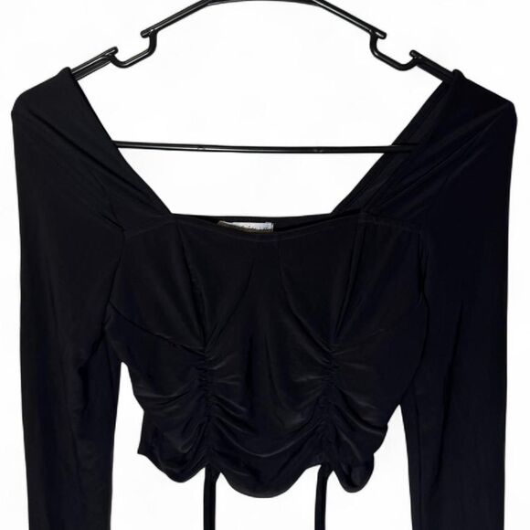 Women's Haley and June XS Ruched Crop Top Black - Picture 2 of 7